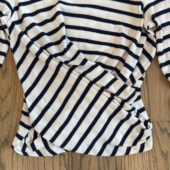 Joe’s Women’s Navy Striped Long Sleeve Wrap Front Top Size X-Small - Picture 6 of 11